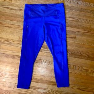 Lululemon tights. Very nice blue w/black detailing at waist. Sz 12.